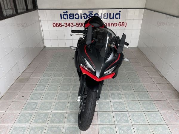 CBR150R ABS สภาพซื้อจอด ใช้งานน้อย มีรับประกัน เครื่องดี ศูนย์ดี ชุดสีสวย รถมือเดียว เอกสารครบ วิ่ง6000 กลางปี66 รูปที่ 1